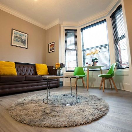 Pass The Keys Amazing, Newly Renovated 5Bedroom House Sleeps 10 Scarborough Zewnętrze zdjęcie