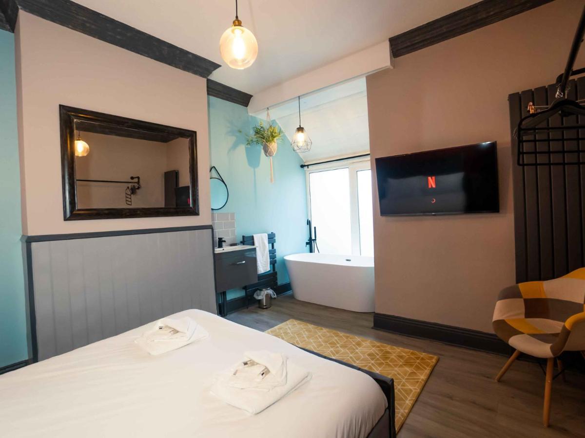 Pass The Keys Amazing, Newly Renovated 5Bedroom House Sleeps 10 Scarborough Zewnętrze zdjęcie