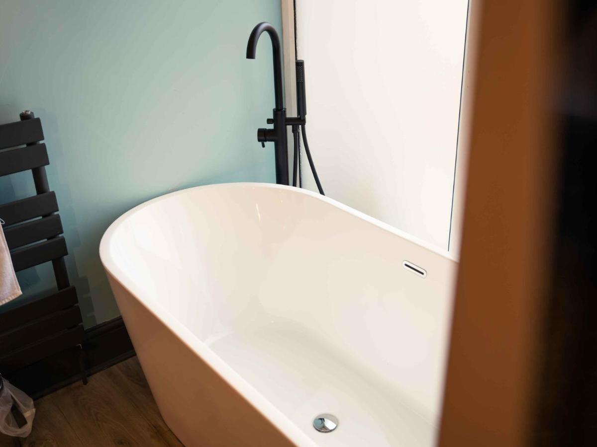 Pass The Keys Amazing, Newly Renovated 5Bedroom House Sleeps 10 Scarborough Zewnętrze zdjęcie