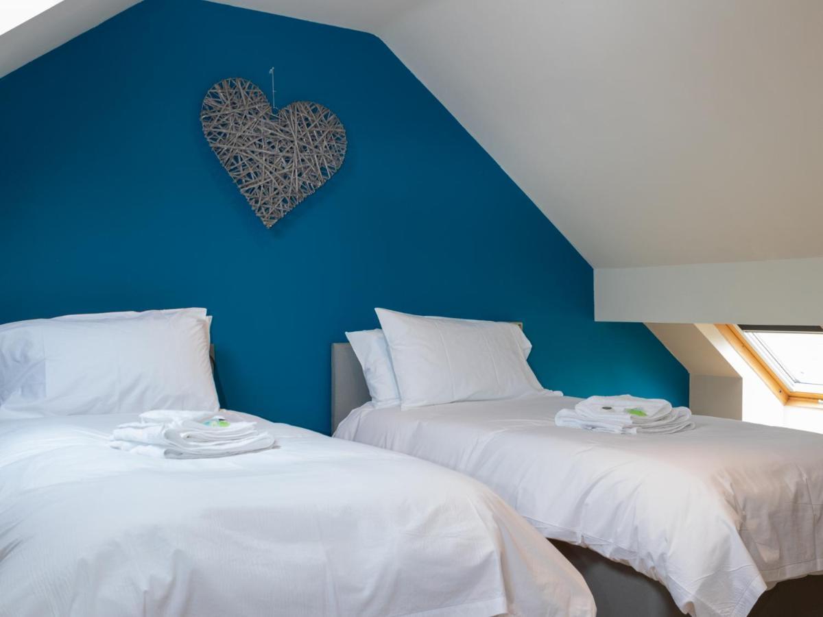 Pass The Keys Amazing, Newly Renovated 5Bedroom House Sleeps 10 Scarborough Zewnętrze zdjęcie
